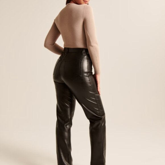 Abercrombie & Fitch Curve Love Vegan Leather 90s Straight Pant sz 30 - Picture 3 of 7